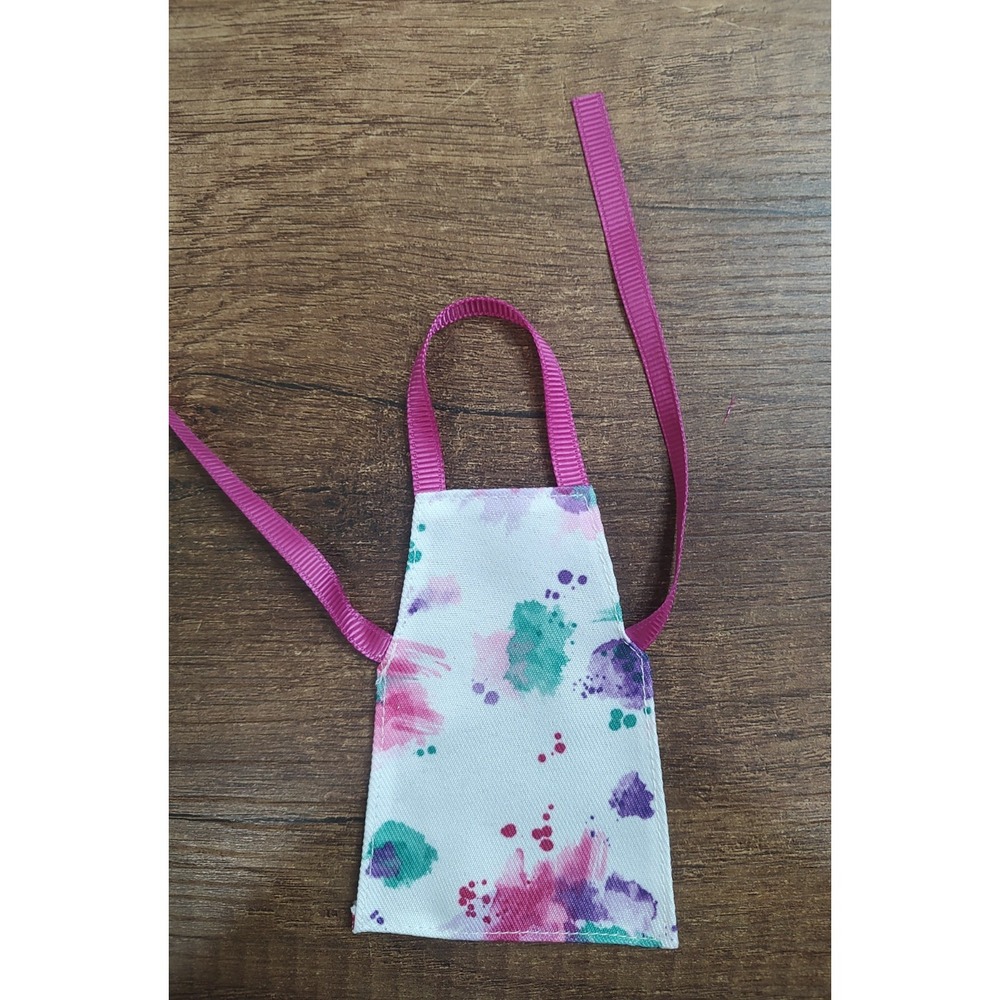 Fashion Doll Kitchen Diorama Apron Paint Splatter Design Pink Ties Z33